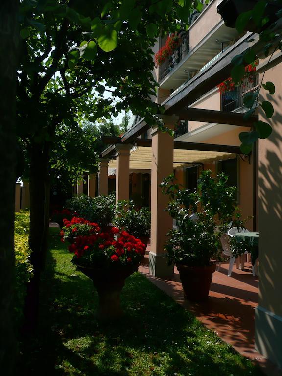 Hotel Astor Victoria Forte dei Marmi Dış mekan fotoğraf