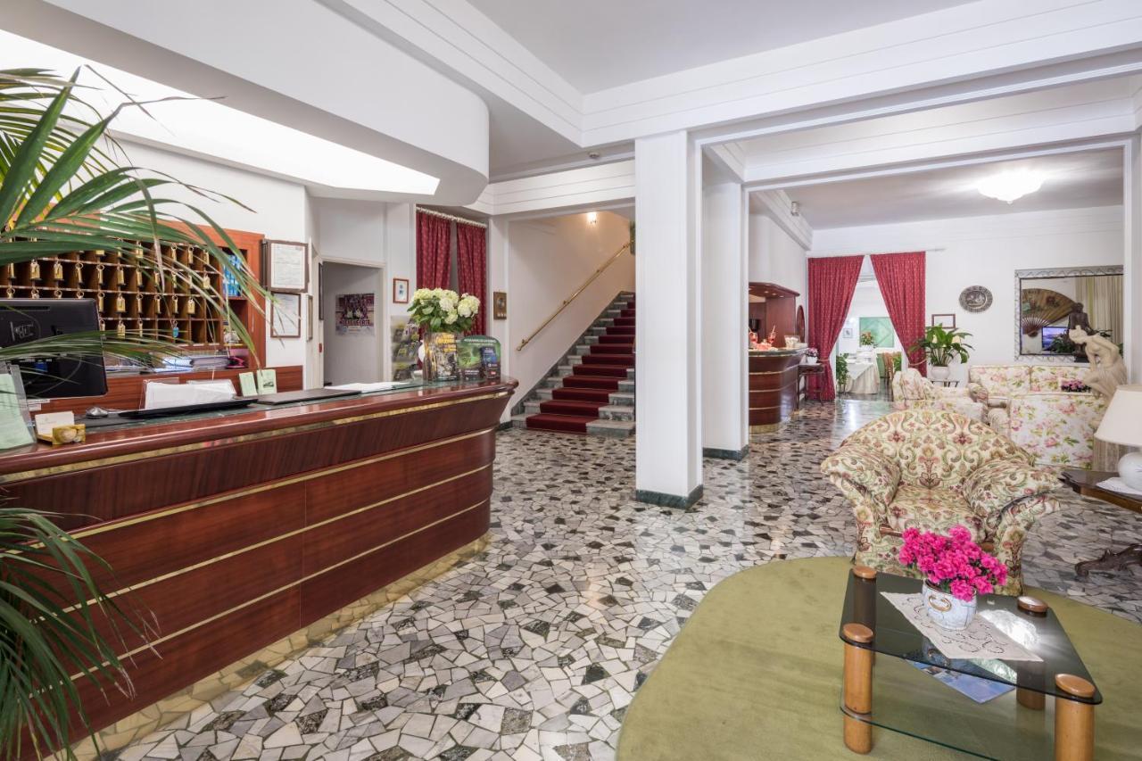 Hotel Astor Victoria Forte dei Marmi Dış mekan fotoğraf